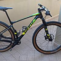 mtb giant xtc advance carbon 29