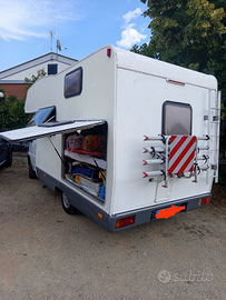 Camper mansardato, disponibile fino a dicembre