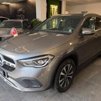 MERCEDES GLA 250E EQ-POWER SPORT 1.3 160CV PELLE N