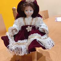 bambola  in  porcellana biscuit vintage 