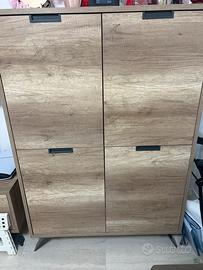 mobile tv e credenza