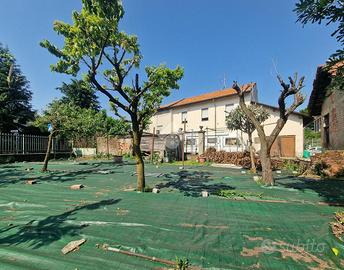CASA INDIPENDENTE A MUGGIÒ