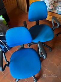 Due sedie ufficio blu