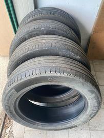 4 Pneumatici 195/60/R18