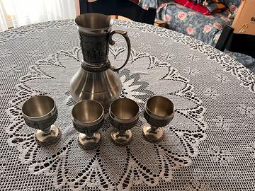 servizio in peltro da vino