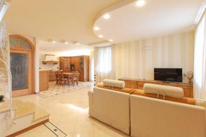 VILLA SINGOLA A VESTONE