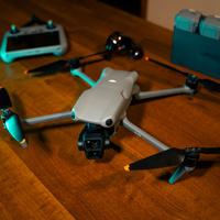 Drone  DJI AIR 3