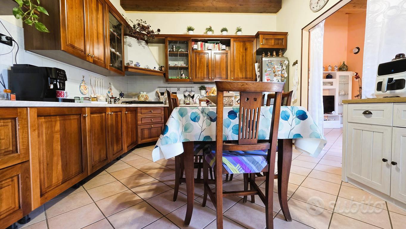 3 LOCALI A BAGNOLO SAN VITO - Altro