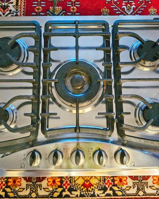 Piano cottura Whirlpool AKM 373/IX 5 f. PERFETTO!!