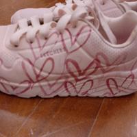 scarpe skechers bambina misura 33  ottime condizio