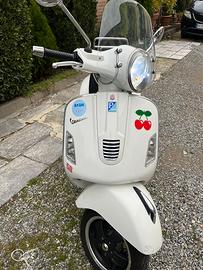 Vespa 300 Gts super sport
