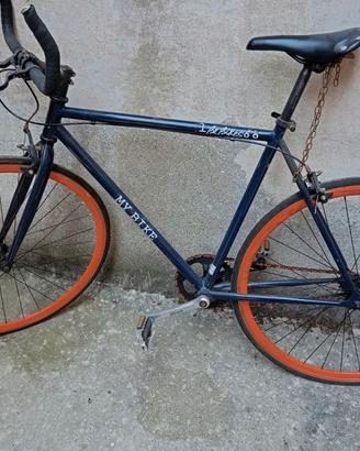 bici, caschi,caffè illy,monopattino elettr,moffole