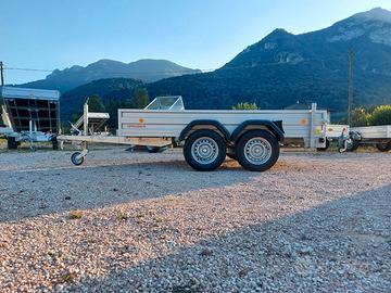 Carrello rimorchio auto doppio asse con rampe