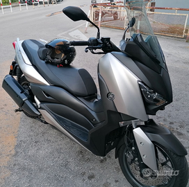 xmax 300 come nuovo km 10.300