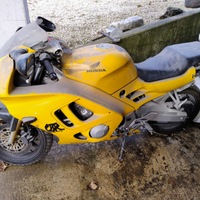 Honda cbr demolita anno 95