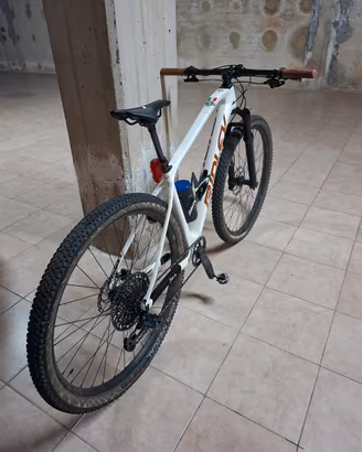 Mtb Ridley taglia M in carbonio colore perlato