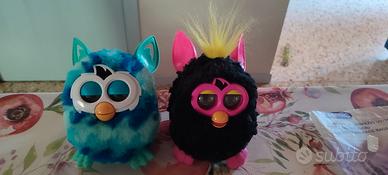 Furby fuzionanti