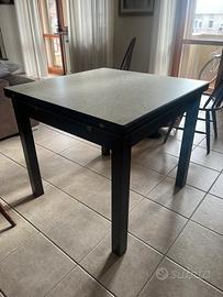 Tavolo con Piano in effetto marmo