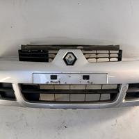 Paraurti ant RENAULT CLIO II '01