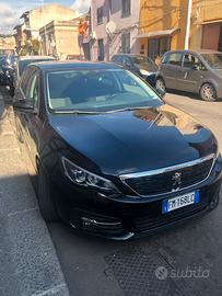Peugeot 308 automatica
