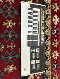 Pedaliera midi BEHRINGER FCB1010
