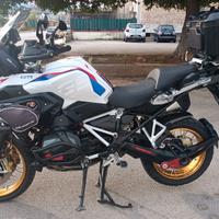 bmw gs 1250 S.P.E.T.T.A.C.O.L.O. leggi tutto
