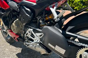 Ducati Streetfighter V4S