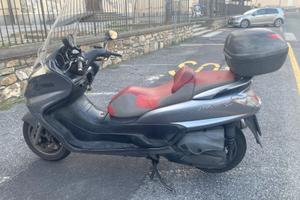 Scooter majstic 400