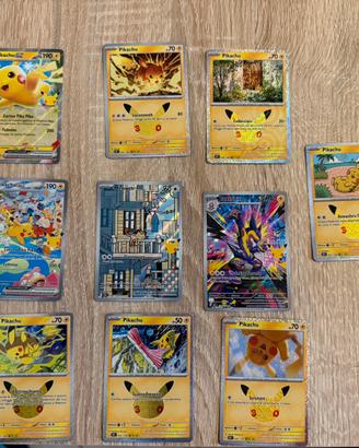 Carte pokemon 30th anniversario