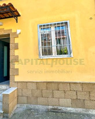 S2 appartamento in corte zona via pomerio