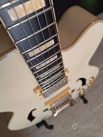 Chitarra Ibanez semiacustica