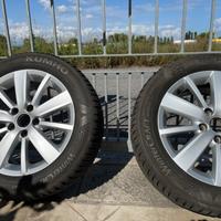 Cerchi in lega 16 Vw con gomme invernali