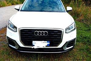 Audi Q2 30 benz TFSI 