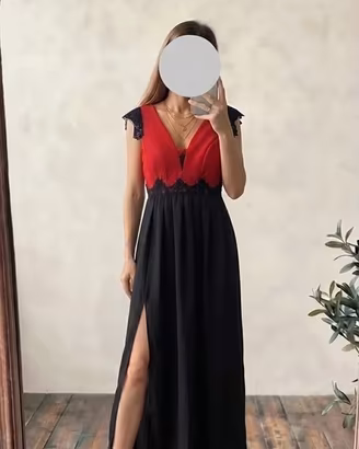 Abito rosso e nero