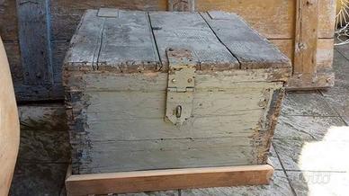forziere antico 60 x 60 