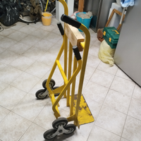 Saliscale montascale supporto fuoribordo