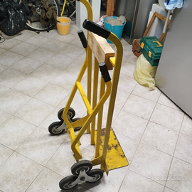 Saliscale montascale supporto fuoribordo