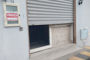 Locale commerciale sito in Oliveri