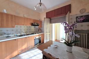 Via Giordano - Quadrilocale 3°piano