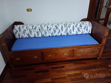 DIVANO LETTO STILE MARINA
