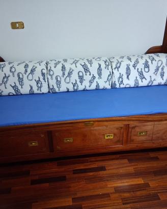 DIVANO LETTO STILE MARINA