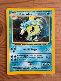 GYRADOS RAICHU SET BASE