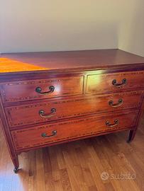 Cassettiera antica (como’)