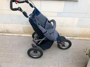 Passeggino tre ruote trekking