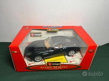 Aston Martin V12 Vanquish Bburago 1:18 Diamond Col