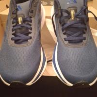 Adidas Super Response blu N.41 e 1 terzo.