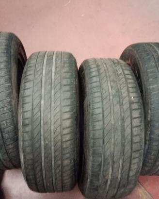 Gomme estive