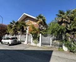 Immobile in asta di 338 m² con più di 5 locali a P