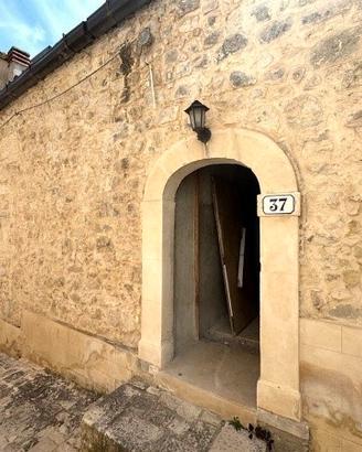 CASA SINGOLA indipendente ragusa ibla