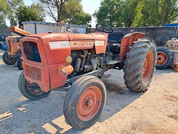 Trattore OM 615 ricambi usati